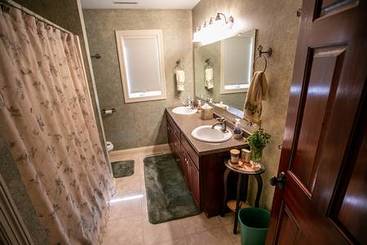 Bathroom of 3609 N Shore Drive