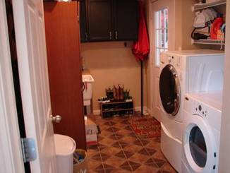 Laundry Room of 926 5th Place N