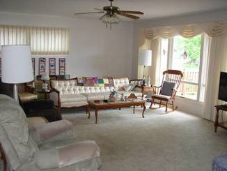 Living Room of 4666 N Shore Dr