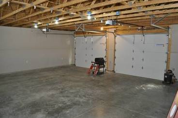 Spacious Garage of 23798 Finch Ave